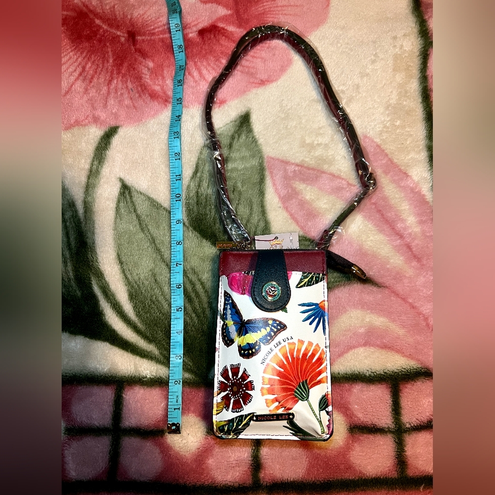Nicole Lee crossbody